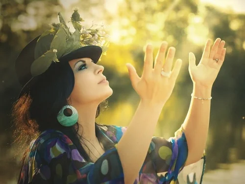 Neptün 7. Evde İlişkilerdeki Astrolojik Kimlik